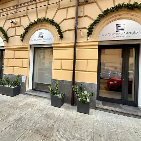 Le Quattro Stagioni - Rooms & Suites-3