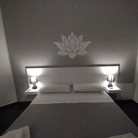 Fiore di Loto Rooms-3