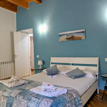 Cocciu D'Amuri Central Apartment Spacious And Comfortable-2