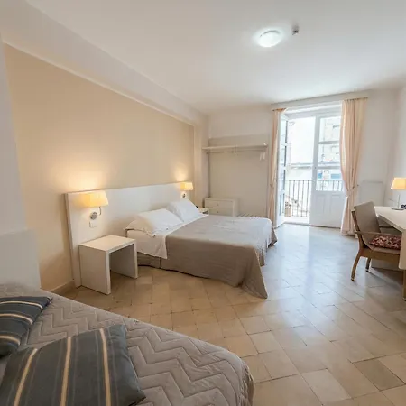 Ortigia Mastrarua Rooms-3