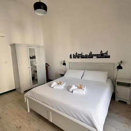 Cosmopolitan B&B-3