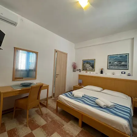 Isoladelmiele-2