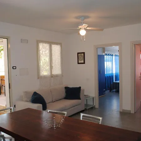 Summer Beach Rooms-3