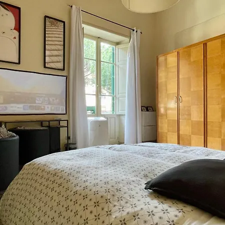 Three Rooms-3