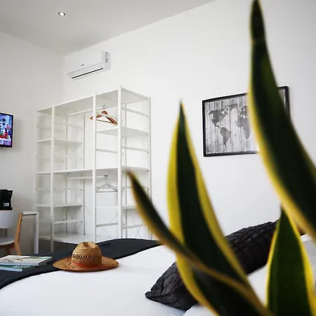 Fortuna Guest House-2