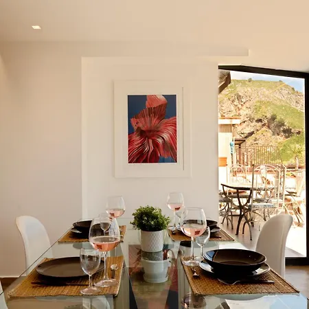 Maison De Charme Taormina With Private Jacuzzi-2