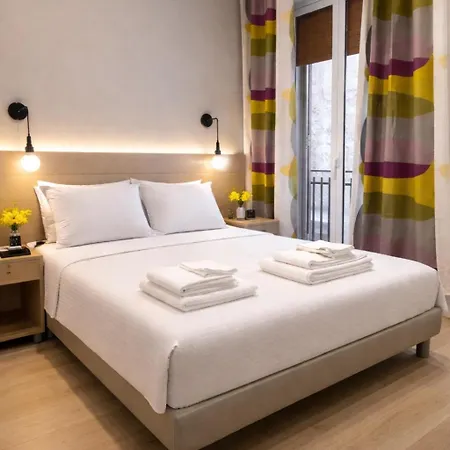 A Due Passi Dalla Scalinata Rooms-2