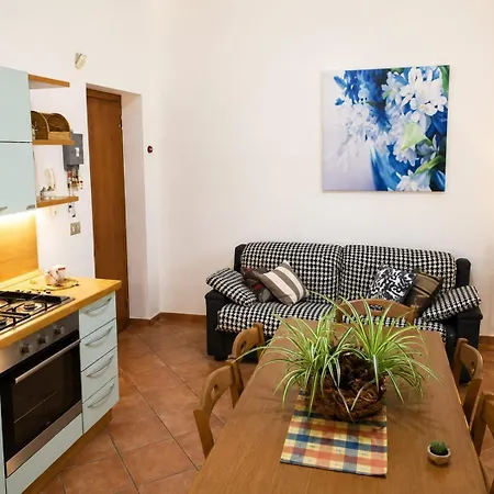 Guglielmo Room'S B&B-3