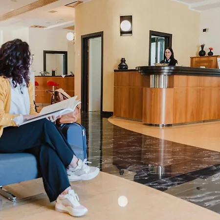Cerri Hotel-2