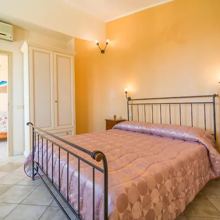 Villa Fiori Beach-3