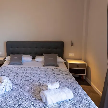 Athena Charming Rooms-2