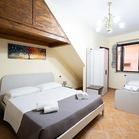 Vico Tauro House-2