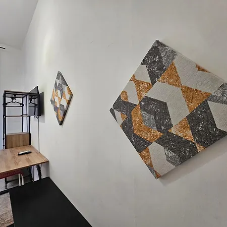 Palermo Amari-3