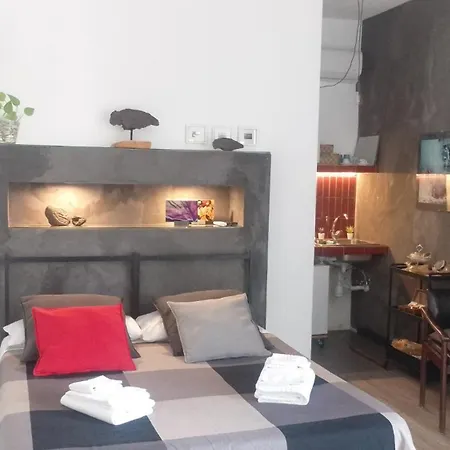 Gea Etna Apartment&Rooms-3