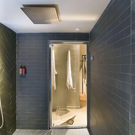 Bastio Private Suites-2