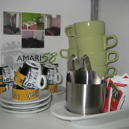 Bed & Breakfast Amari 58-3