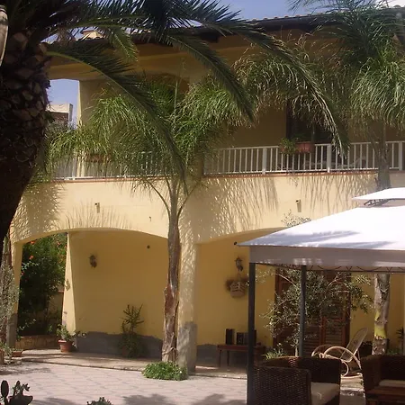 B&B Valoroso Village-2