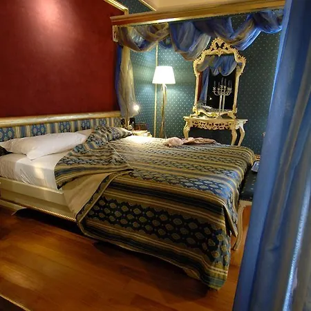 Hotel Royal-3