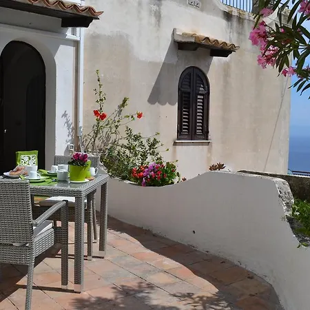 Charming Place Taormina-3
