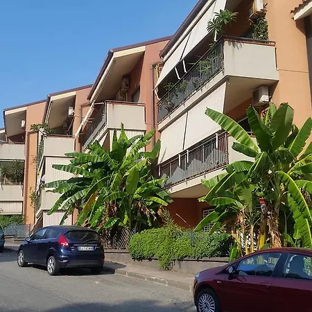 Baia Giardini Apartments-3