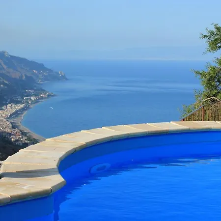Villa Almoezia Charming B&B-3