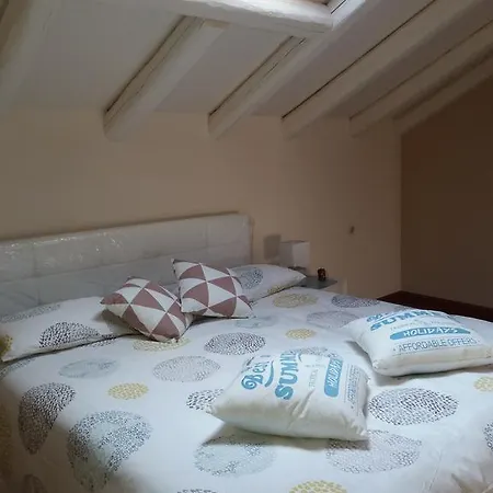 Billy House-2