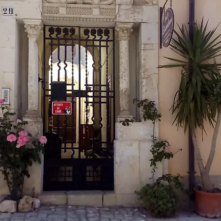 Elianthos B&B-2
