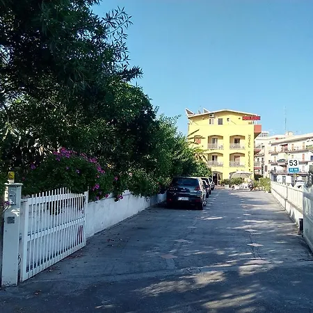 Hotel Eliseo-3