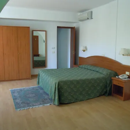 Mediterraneo Hotel-3