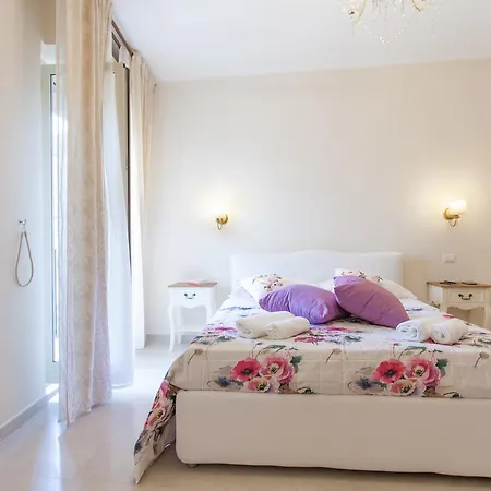 B&B Veronicas-2