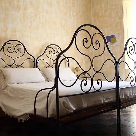 Il Fico Bed And Breakfast-3