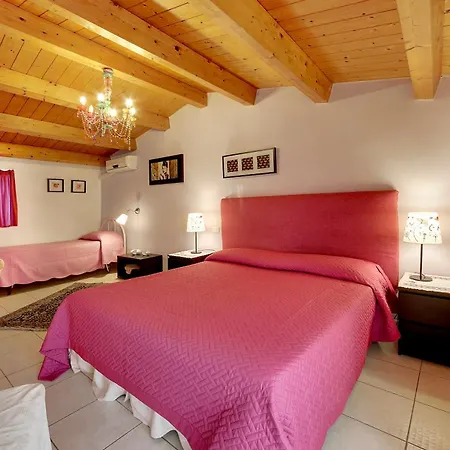 Villa U Marchisi B&B-3
