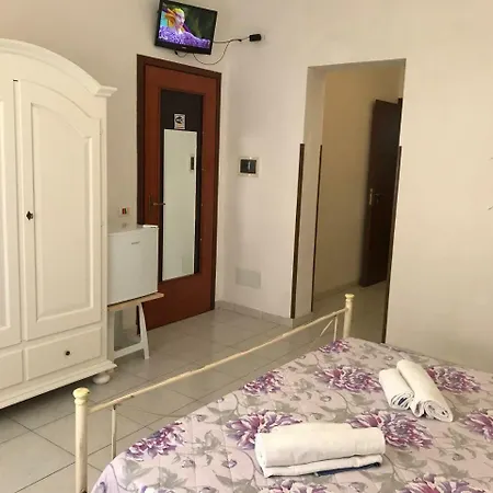 Isola Di Favignana - Mulini Smart Rooms-3