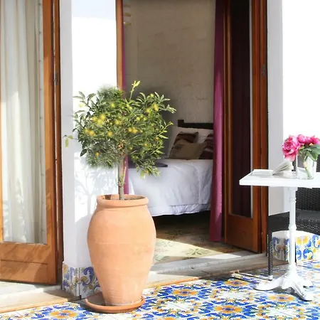 Taonasi Taormina Apartments-3