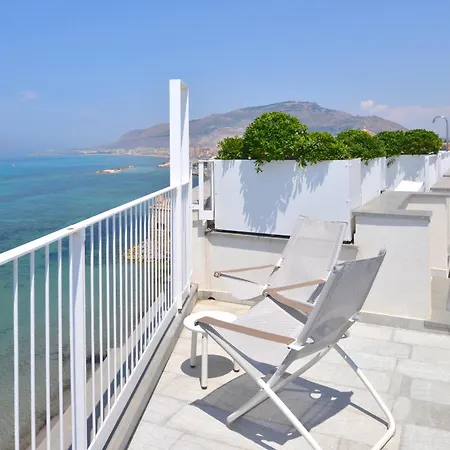 Gaura Apartments-2