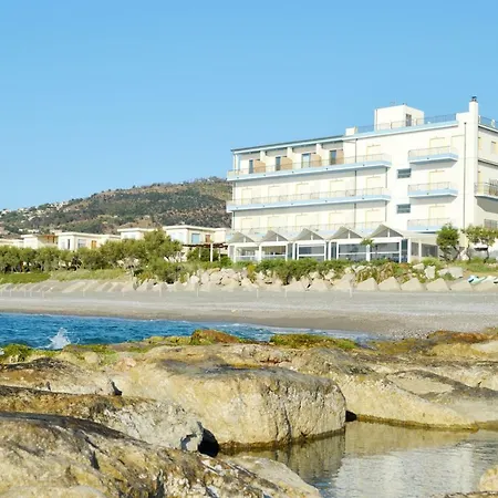 CapoNettuno Hotel Frontemare-3