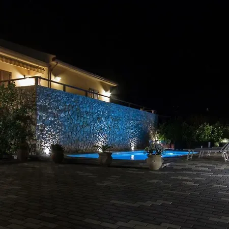 Estuario Rooms-3