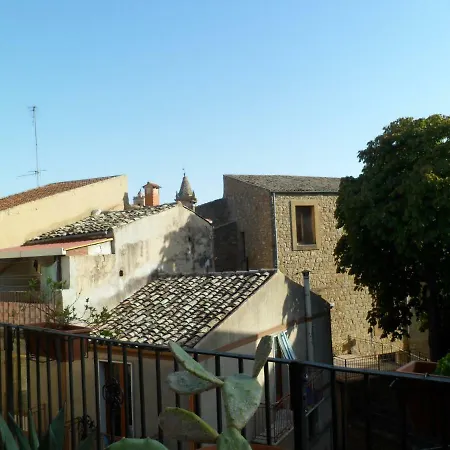 La Dea Bendata-2