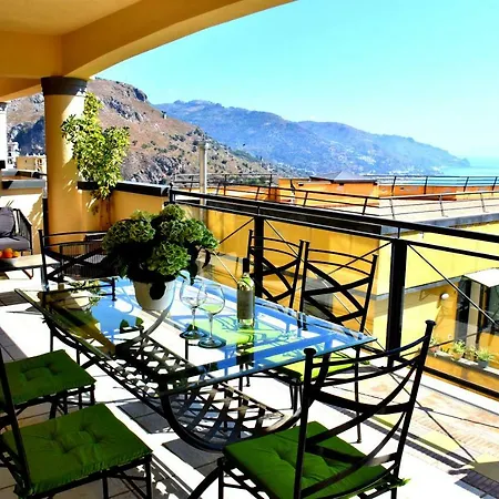 Taormina Sunny Apartment - Taormina Holidays-3