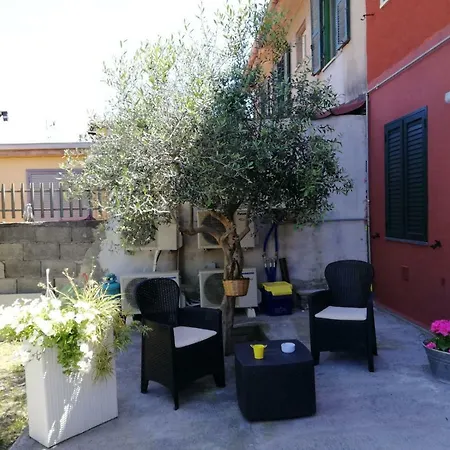 Aeroporto Bellini Rooms-2