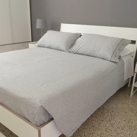 Caselita-2