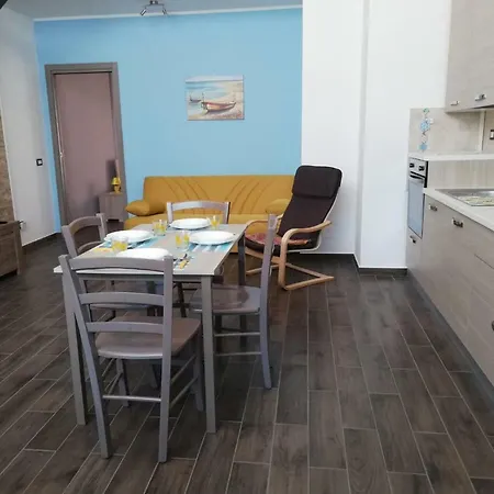 Siracusa Holiday House-3