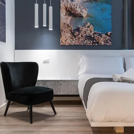 Sicily 4 Suite-2