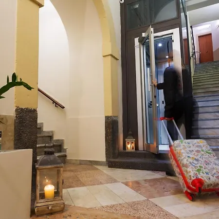 Le Suites Del Duomo House-3