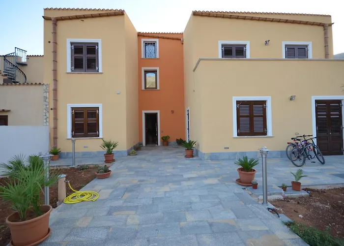 Baia Santa Margherita B&B Castelluzzo