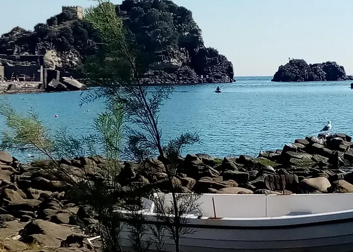 Villa Le quattro rose Aci Castello