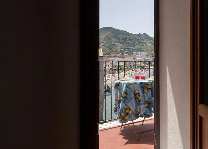 Lavatoioflats Casa Sul Mare E Sul Lavatoio Medievale A Cefalù