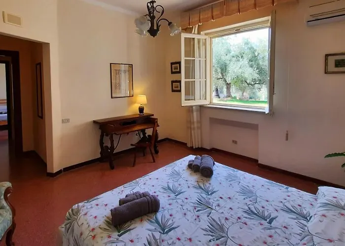 Villa del Commendatore Sirugo Avola con Piscina
