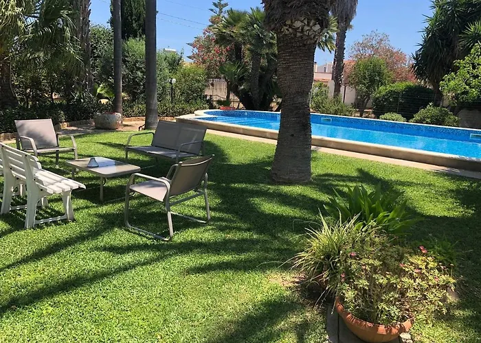 Villa Yucca Avola