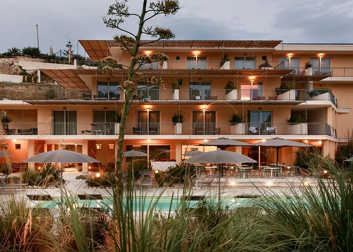 Luna Minoica Suites&Apartments Montallegro